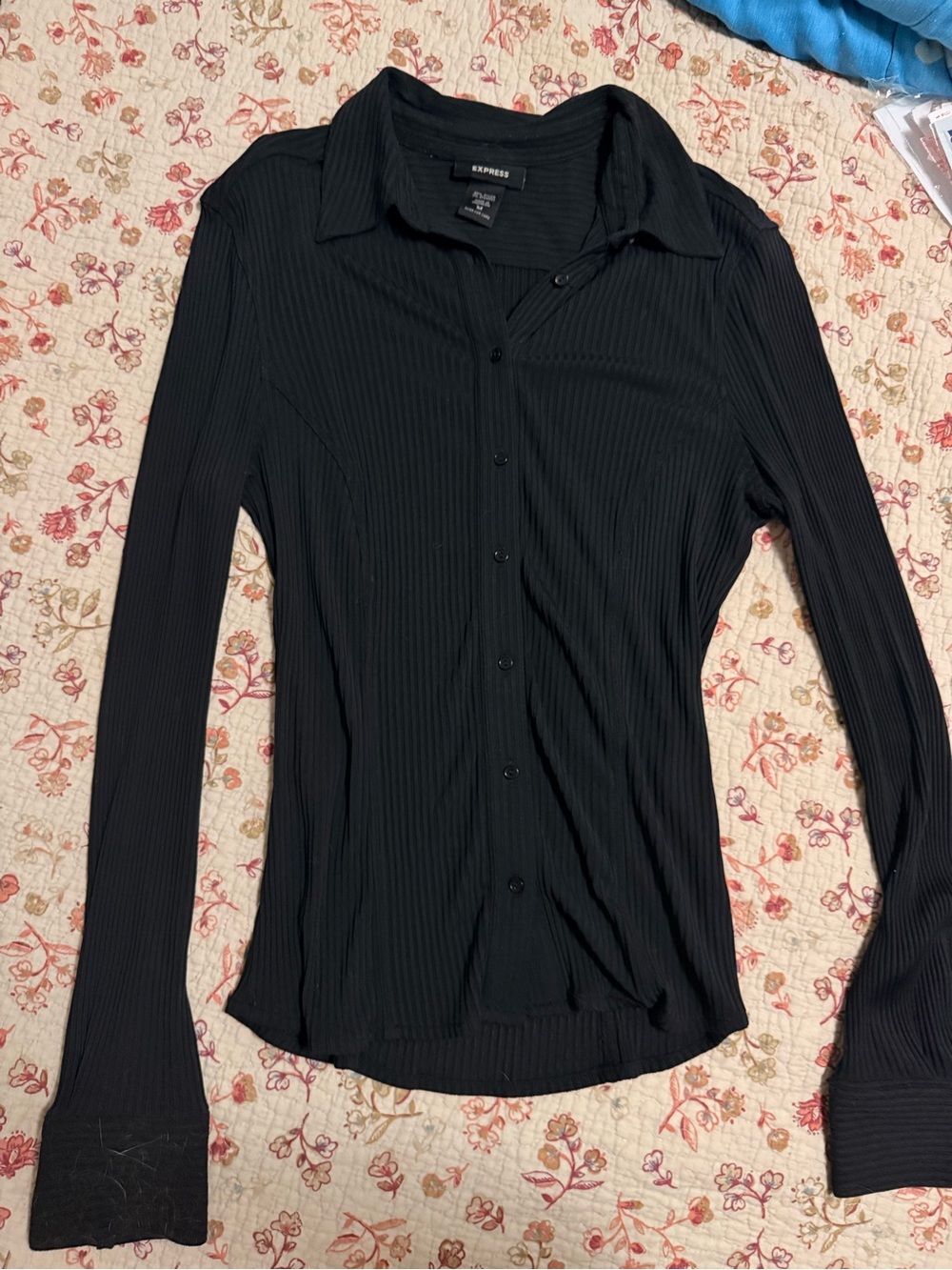 Express Black Ribbed Button-Up Shirt - Picture 2 of 4